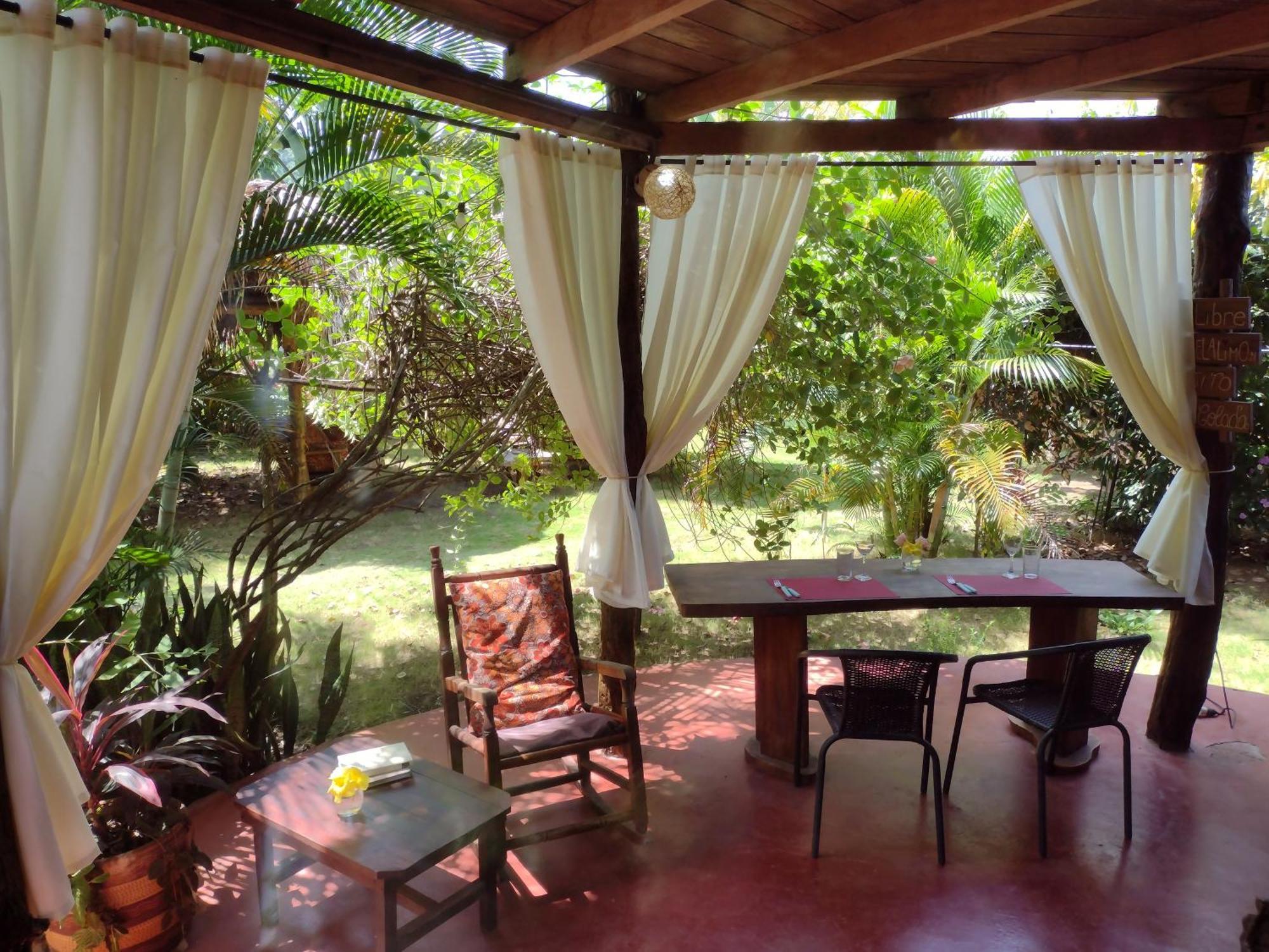 Sexto Sentido Cabanas & Pan Frances Palomino Exterior photo