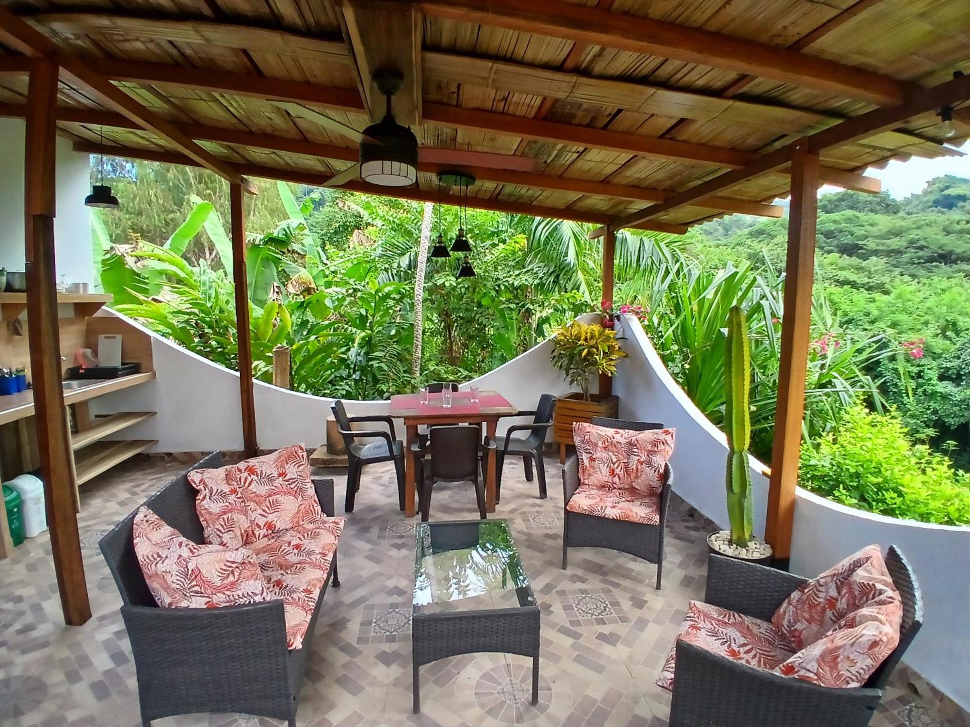 Sexto Sentido Cabanas & Pan Frances Palomino Exterior photo
